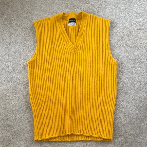 jcpenney Sweaters - JCPenney Mustard Yellow Sleeveless Sweater Vest